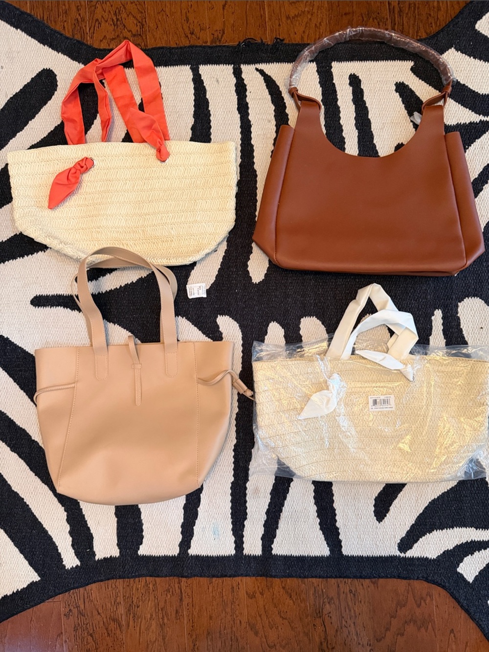 Neiman Marcus bags set of 4